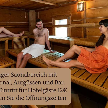 Landhotel Gut Wildberg mit Sauna-3