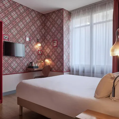 Hotel Boris V. By Happyculture-3