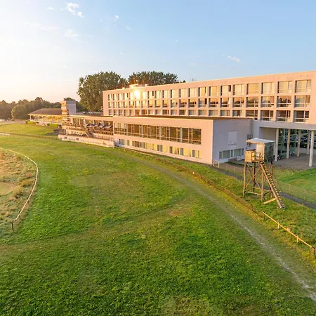 ATLANTIC Hotel Galopprennbahn-2