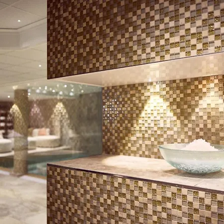 Van der Valk Palace Hotel Noordwijk-2