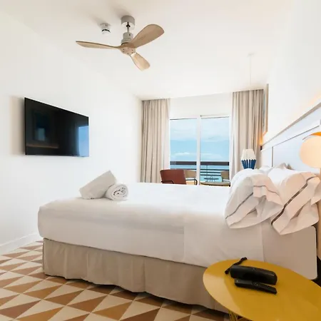 Akquaaa Boutique Hotel-2