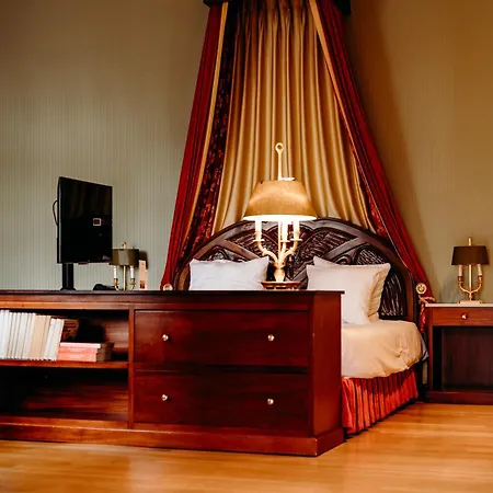 Grand Hotel Karel V-2