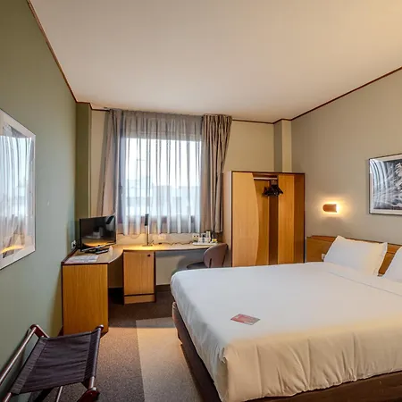 Tulip Inn Turin South-3