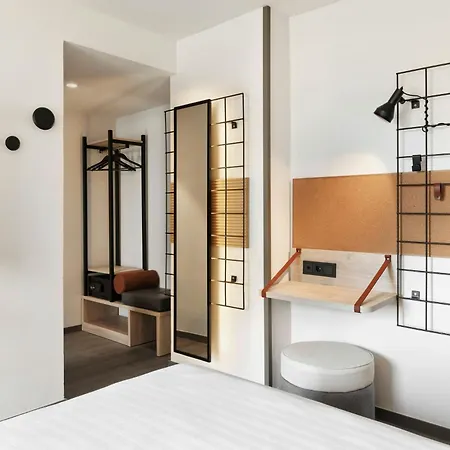 Moxy Barcelona-3