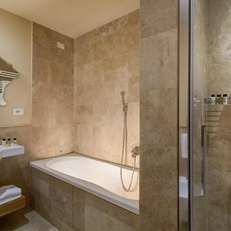 Grand Hotel Cavour-2