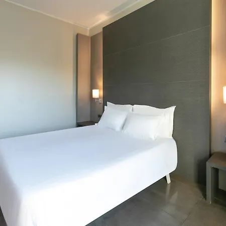 B&B Hotel Savona-2