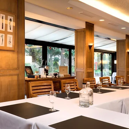 Cazaudehore, maison forestière de charme, restaurant gastronomique, terrasse ombragée et jardin-3