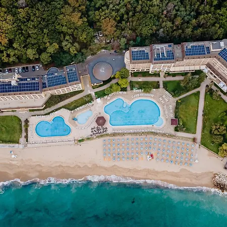 Hvd Riviera Beach Ultra All Inclusive & Mineral Pool - Private Beach & Free Parking-2