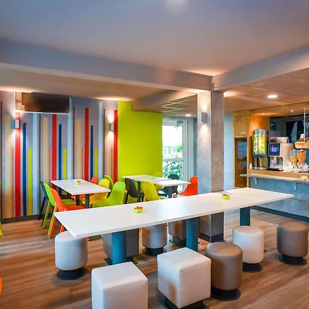 ibis budget Coutances-2