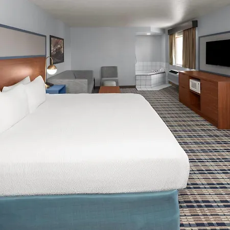 Americinn By Wyndham Green Bay West-2