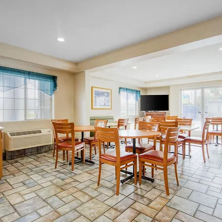 Surestay Hotel By Best Western Ukiah-3