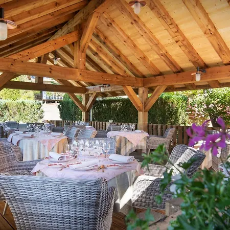 Relais et Châteaux - Les Bas-Rupts-3