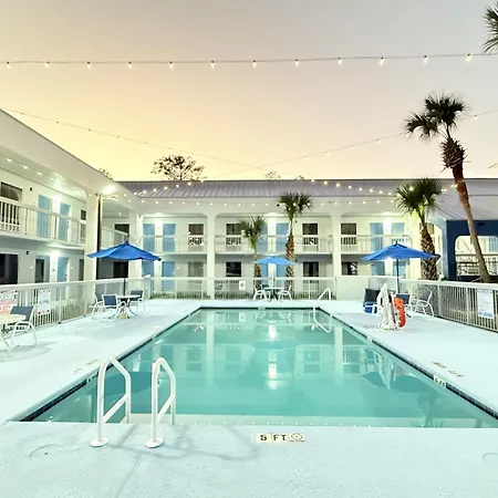 Baymont By Wyndham Tallahassee-2
