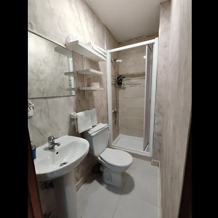 Hostal Cervantes-3