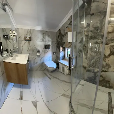 Hotel Gundl Alm-3