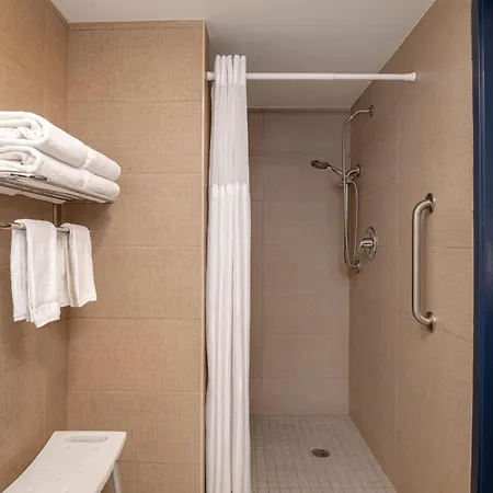 Spark By Hilton Fishkill-3