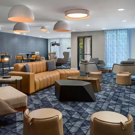 Courtyard By Marriott Frederick-3