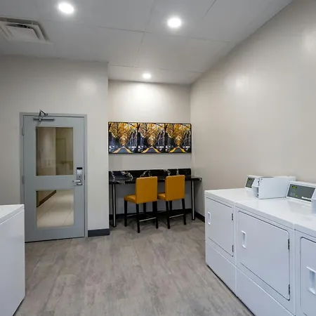 Fairfield Inn & Suites By Marriott Winnipeg-2