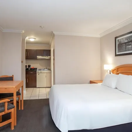 Sandman Hotel Revelstoke-3