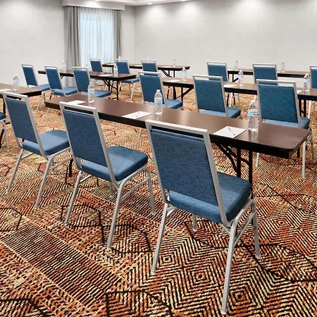 Hampton Inn Vernon-2