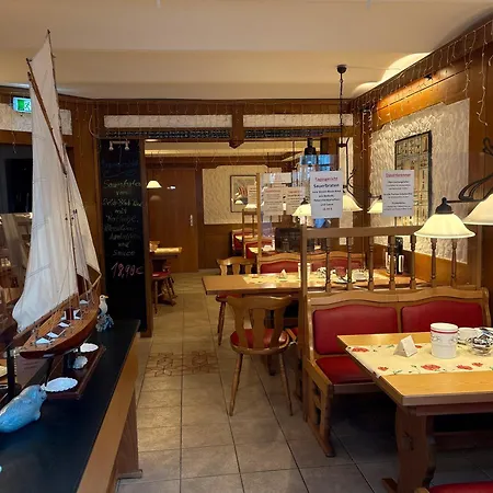 Hotel-Restaurant Nord-Stuv-3
