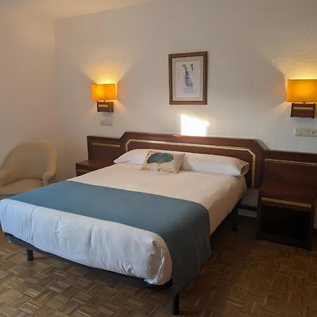 Hotel Santa María-2