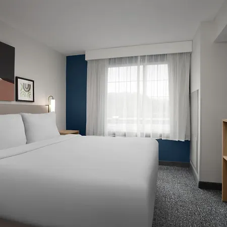 Spark By Hilton Washington Meadowlands Blvd-3