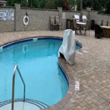 Holiday Inn & Suites Columbia Ne - Ft Jackson Area By Ihg-2