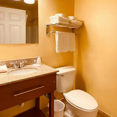 Suburban Studios Fort Myers Cape Coral-3
