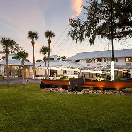 Paddletail Waterfront Lodge, Trademark Collection By Wyndham-3