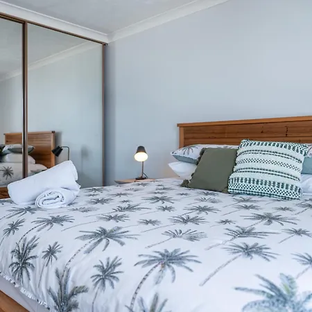 Beach Palms Holiday Apartments-3