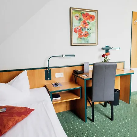 Hotel Landhaus Dierkow-2