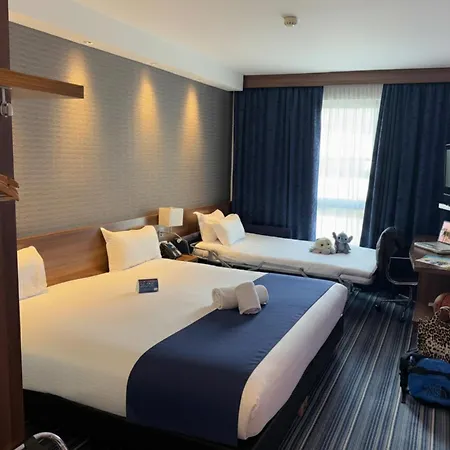 Holiday Inn Express Toulon - Est By Ihg-3