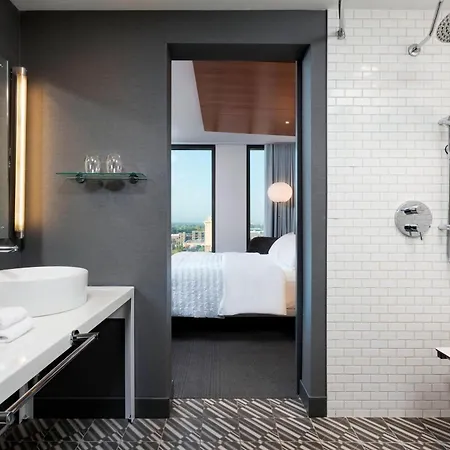 Le Meridien Columbus, The Joseph-2