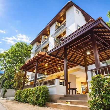 Rendezvous Classic House-2