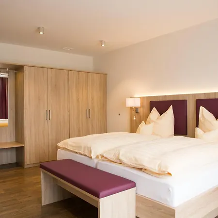 Hotel Zur-Borke-2