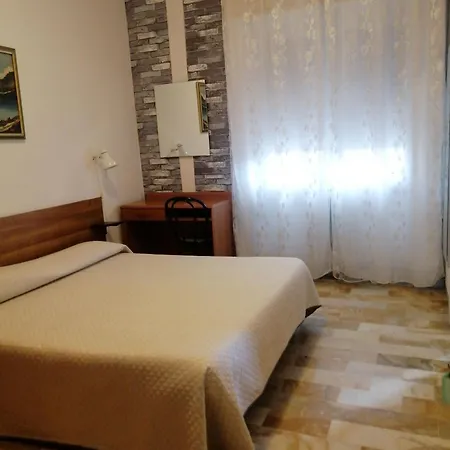 Pensione Aurora-3