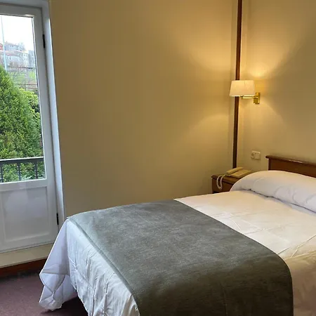 Hotel Capital de Galicia-3