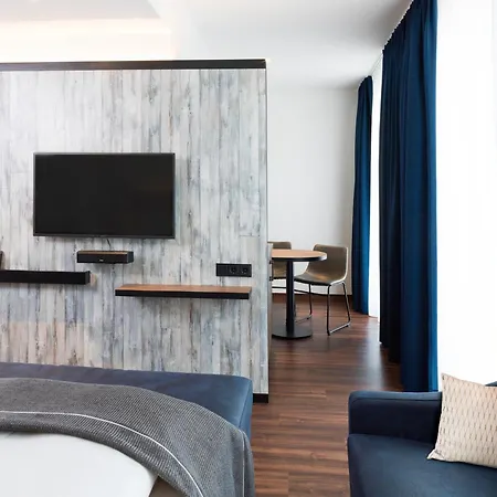 Holiday Inn - The Niu, Saddle Fuerth By Ihg-2
