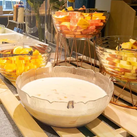 Comfort Hotel Shin-Osaka-3