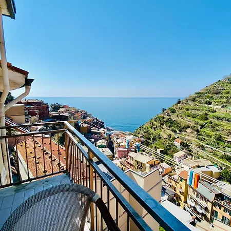 Giovanni Rooms Manarola-3