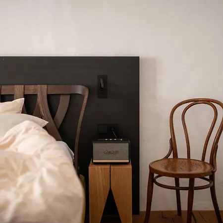 Flurin Suites-3