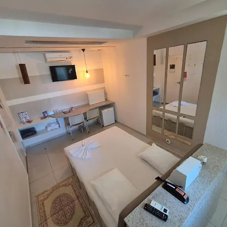 Hotel Lacqua Express-3