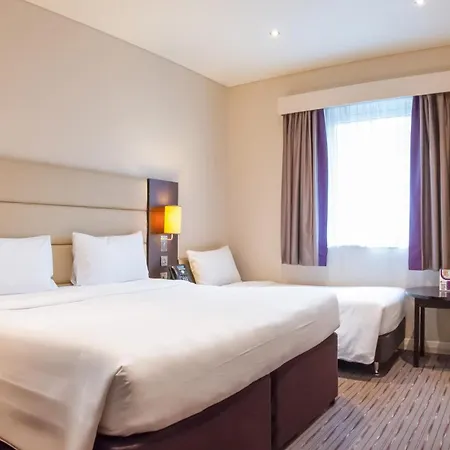 Premier Inn Doha Airport-3