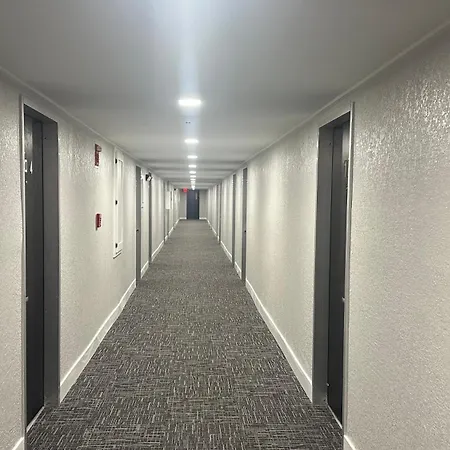 Regency Inn-3