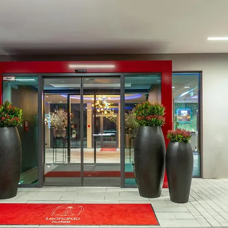 Leonardo Hotel Augsburg-3