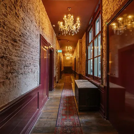 Hotel 1635-3