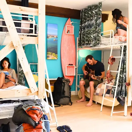 Surf Hostel Biarritz-2