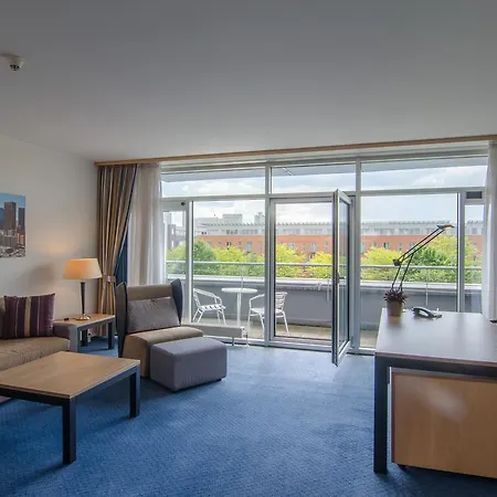 Essen City Suites-3