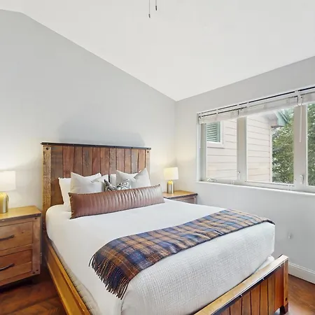 Beaver Creek Bungalow-2